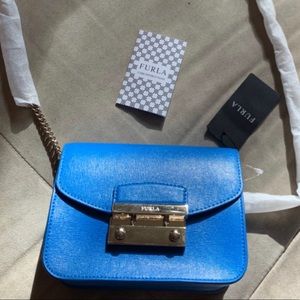 NWT Furla Metropolis Mini Crossbody Bag